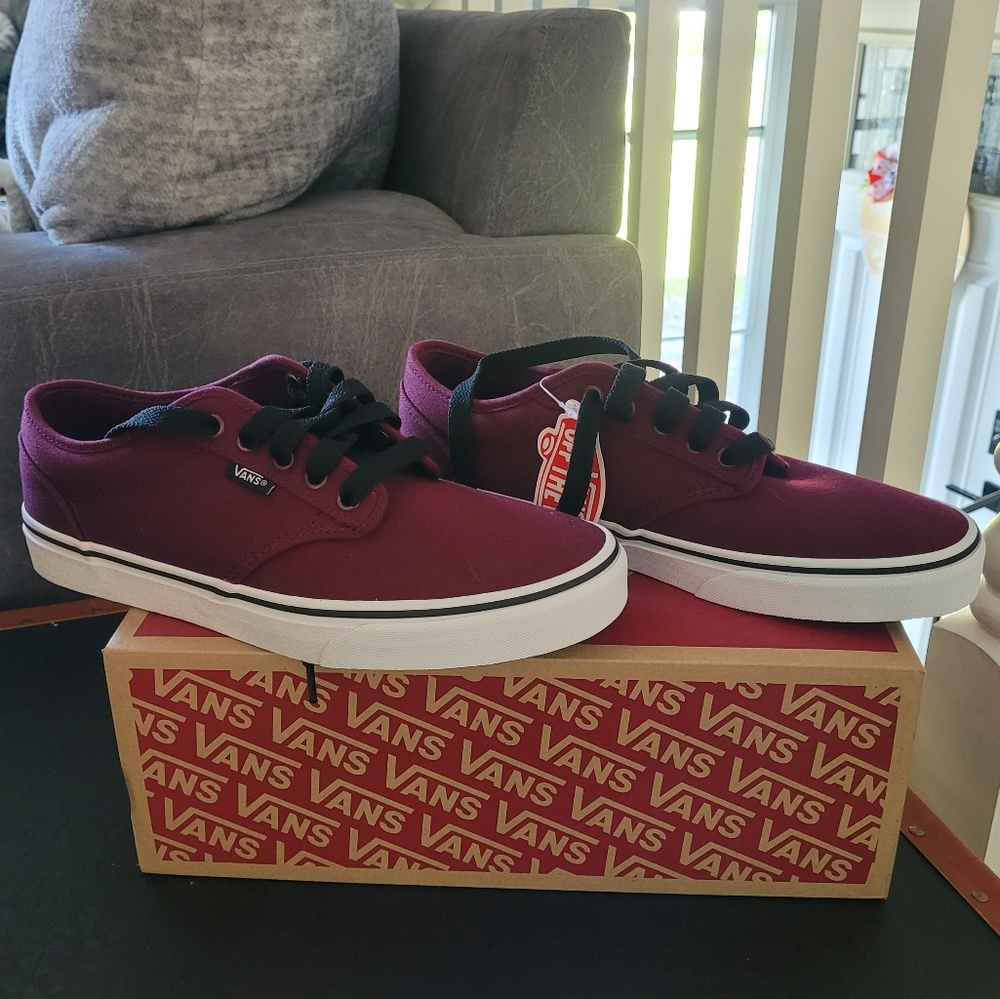 Vans Red and Black Sneakers Classic Design